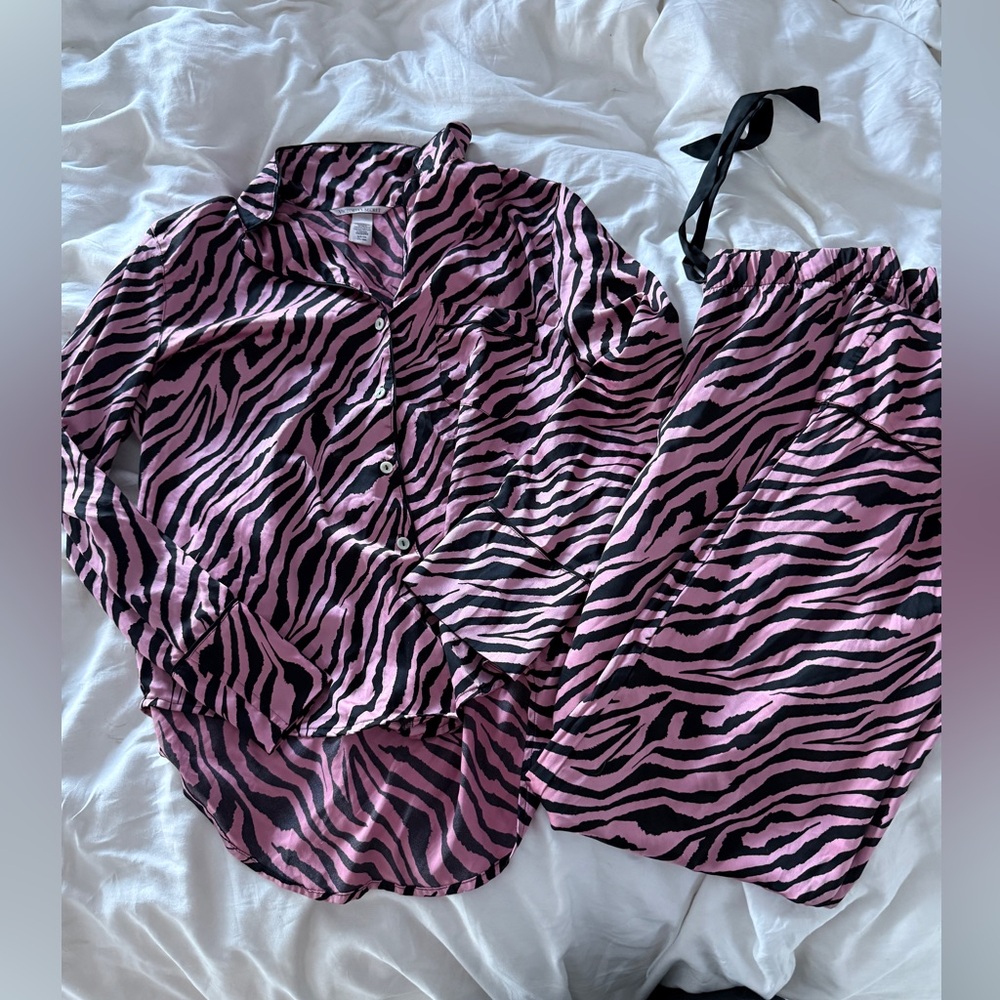 VS silk pajama set